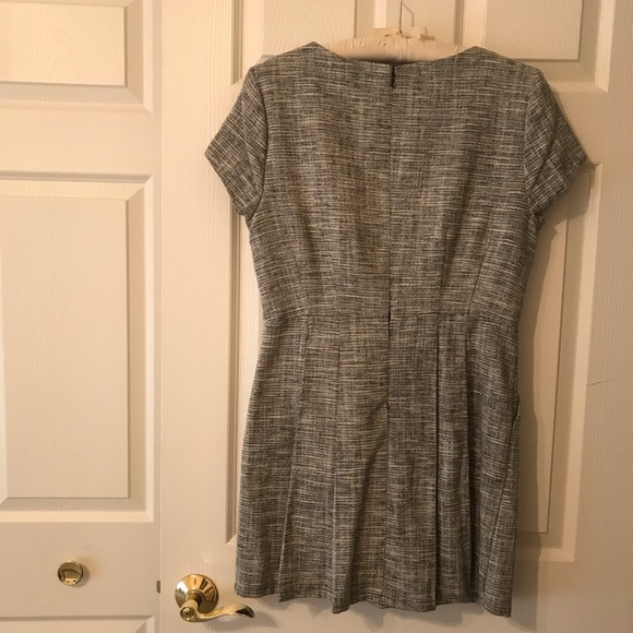 Forever 21 Size Large Short Sleeve Black Dress - Picture 4 of 13